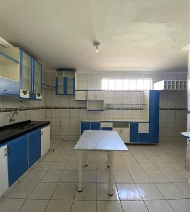 WhatsApp Image 2025-10-08 at 08.12.07 2.jpeg